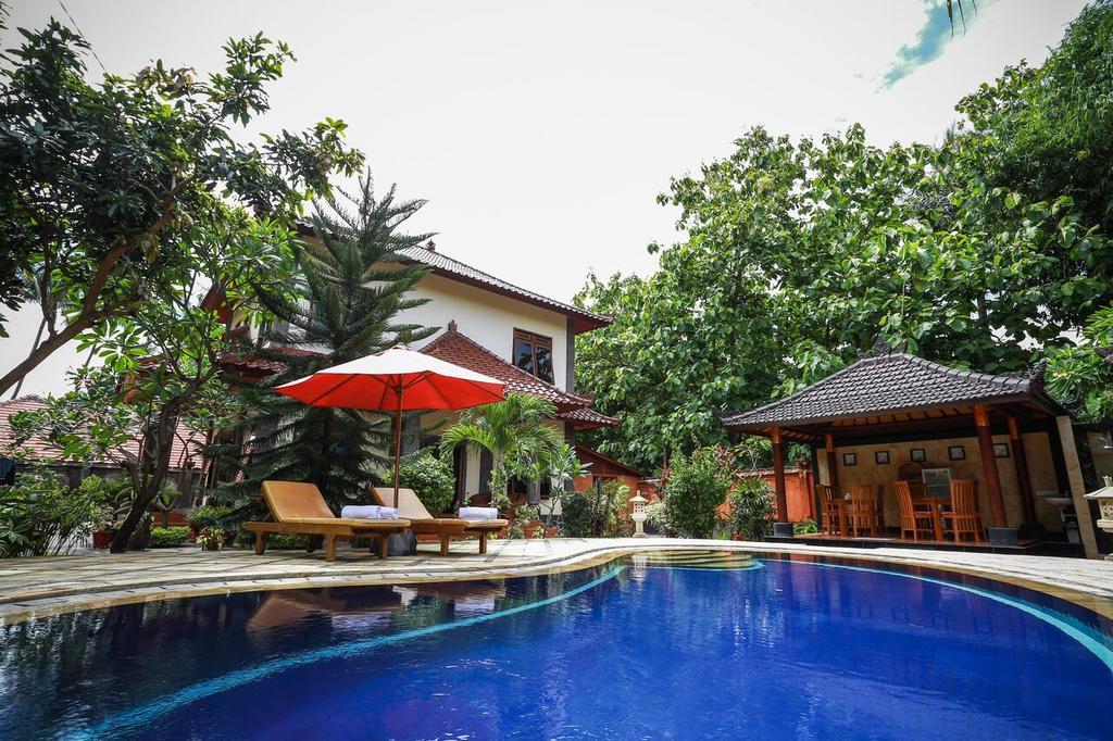 Villa Maryadi Lovina  Exterior photo